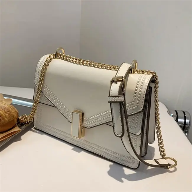 Women Patchwork Metal Chain Crossbody Bag Fresh Sweet PU Solid Color