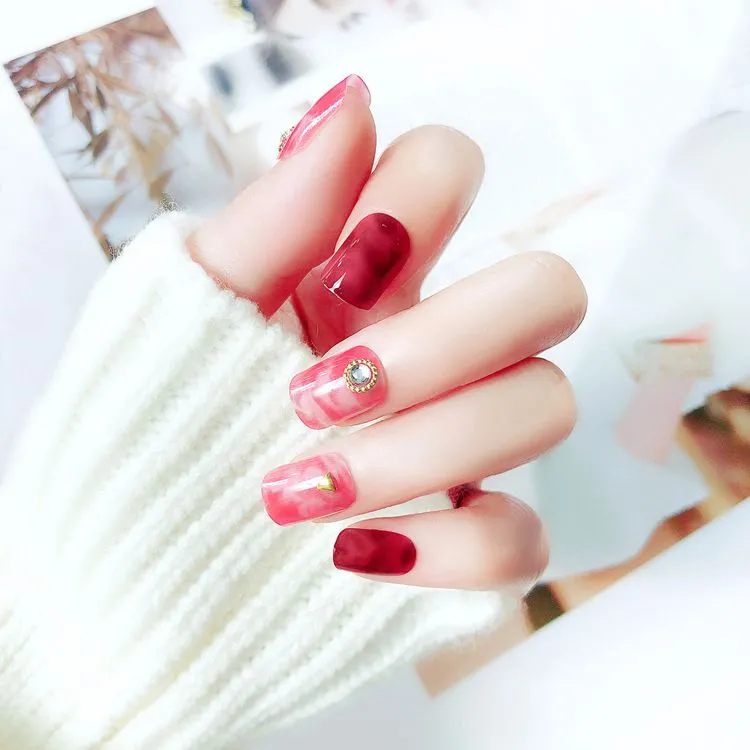 24pcs Sweet Fashion Pink Red Gradient Color 3D Diamond Decorated Artificial Nails With 2g Nail Glue Gift