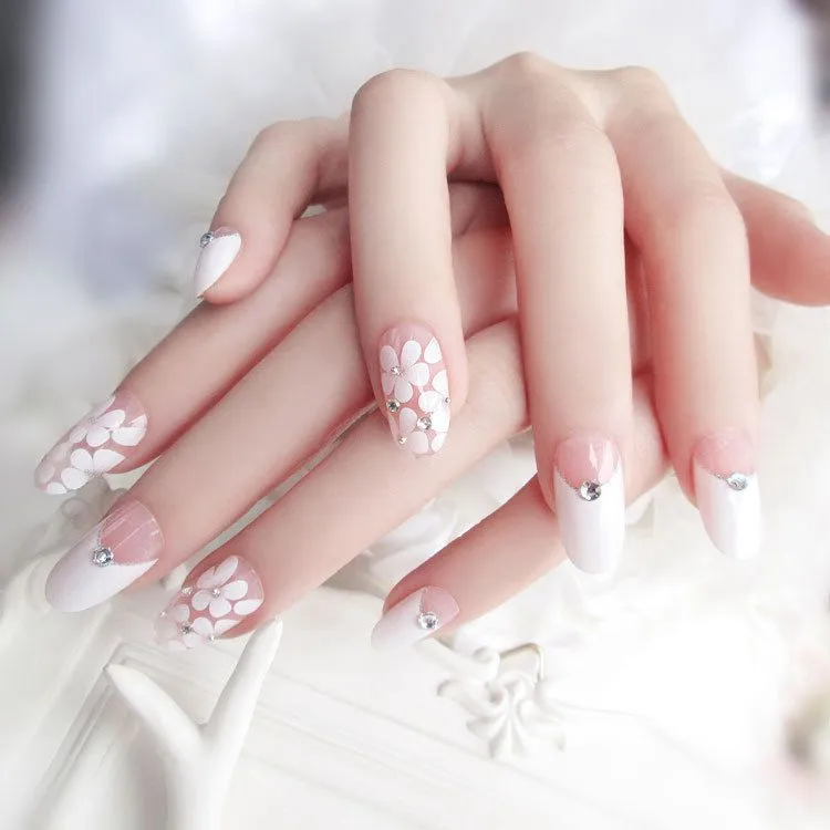 Sweet Pink White Flowers Pattern Decorated Fake Artificial Finger Nails Tips With Nail Glue