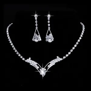 Luxury Silver Plated Alloy Women's Trendy Triangle Pendant Rhinestone Necklace Earrings Set