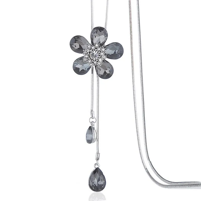 Fashion Wholesale New Arrival Glass Gemstone Silver Plated Alloy Flower Pendant Necklace
