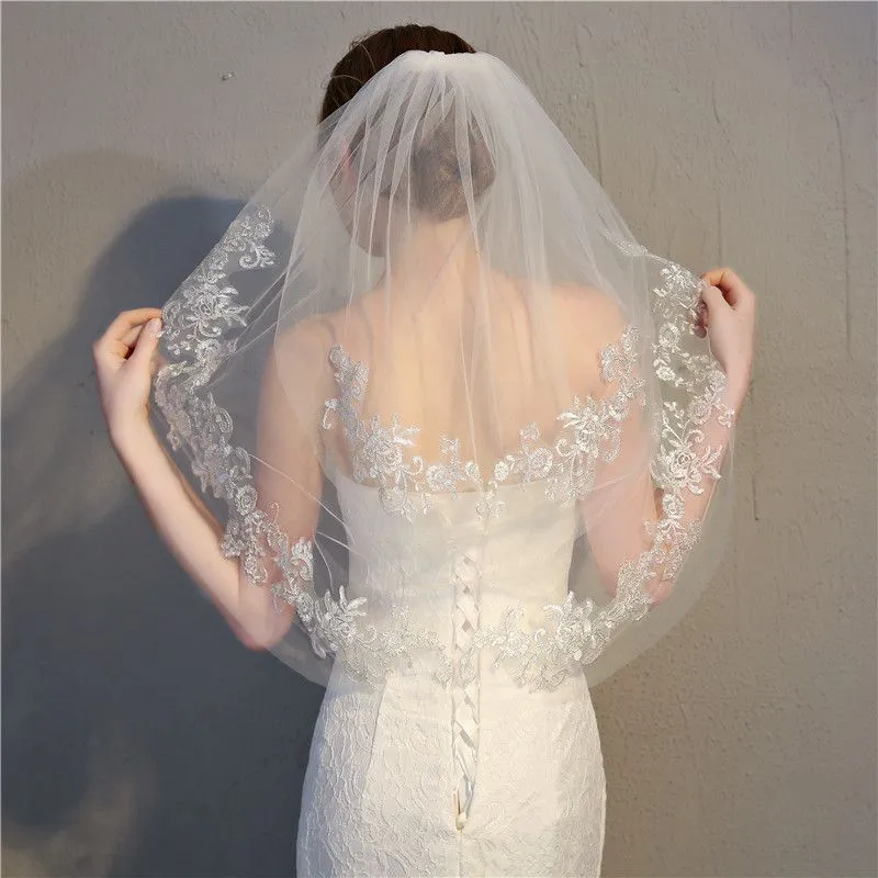 Women Exquisite Lace Medium Length Double Layer Wedding Veil
