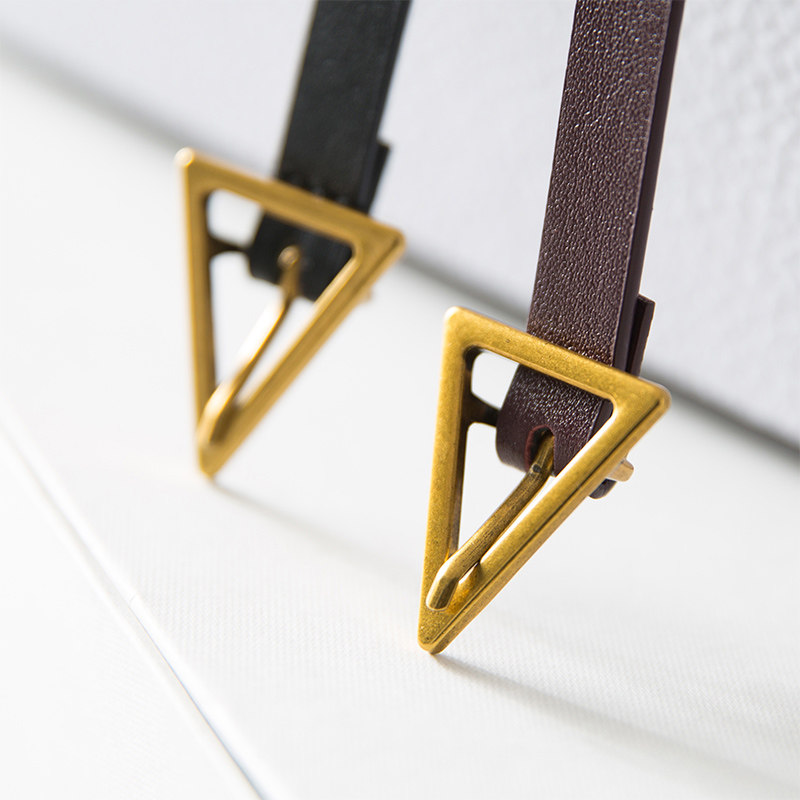 【送料&関税込】Golden  Houston Woven Leather Belt Wholesale Women Golden Triangle Buckle Design Leather Belt