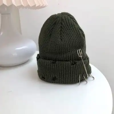Unique Paper Clip Decoration Solid Color Acrylic Knitted Beanie Hat for Unisex Teenage Youth