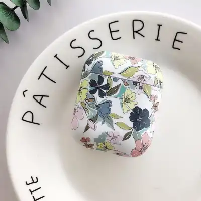 Fashion Flower Pattern Porcelain Clamshell AirPods Case