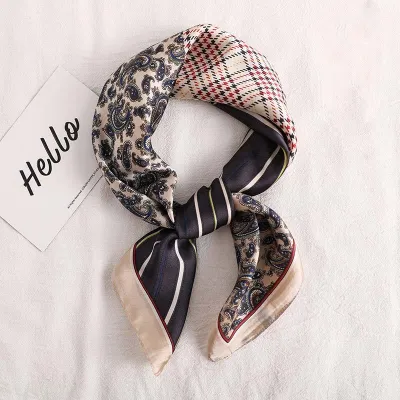 70*70cm Retro Autumn Leopard Pattern Women Silk Square Scarf