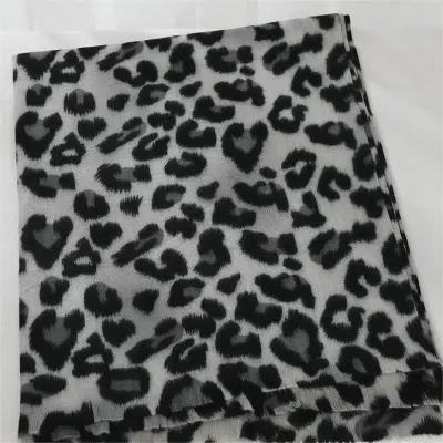 Fashion Leopard Print Thickened Imitation Cashmere Shawl Elegant Lady Style