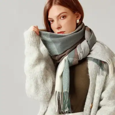 Simple Tassel Design Large Plaid Scarf