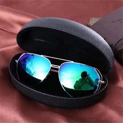 Fashion Curved Solid Color Glasses Case