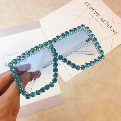Fashion Street Shooting Big Frame Rhinestone Sunglasses