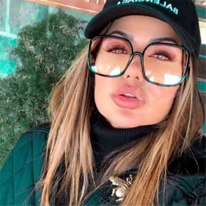 Women Oversize Square Frame Anti-blue Light Glasses
