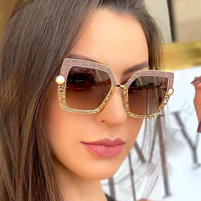 Retro Hollow Out Pearl Decor Metal Frame Square Sunglasses