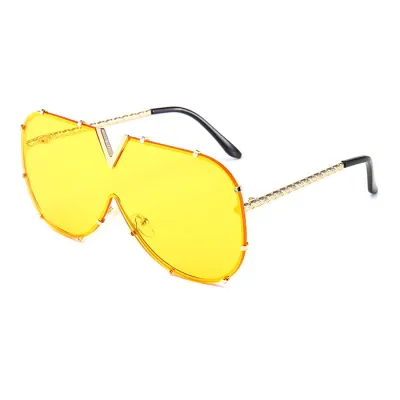 Fashion V-Shape Decor One Piece Lens Sun-Shading Sunglasses
