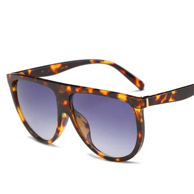 Retro Oversized Gradient Sunglasses with PC Frame