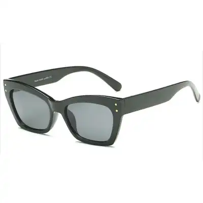 Fashion Square Sunglasses for Women with Avant-Garde Style