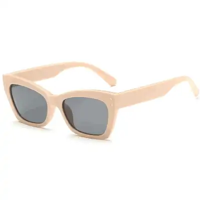 Fashion Square Sunglasses for Women with Avant-Garde Style