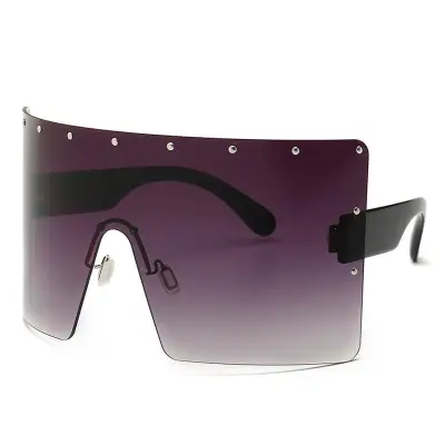 Fashion Square Oversized One-piece Sunglasses with PC Lens