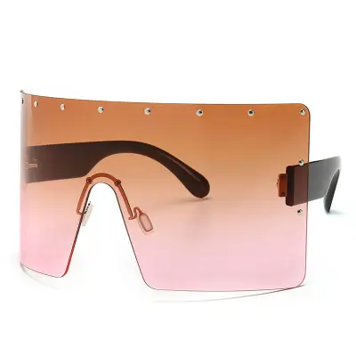 Fashion Square Oversized One-piece Sunglasses with PC Lens