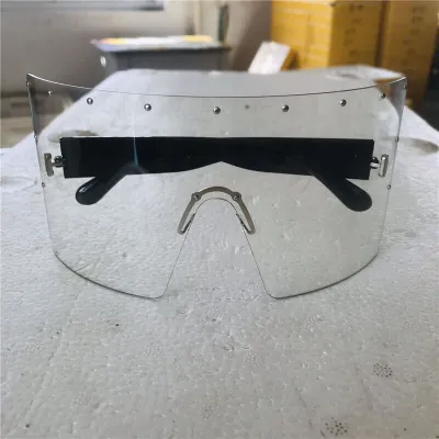 Fashion Square Oversized One-piece Sunglasses with PC Lens