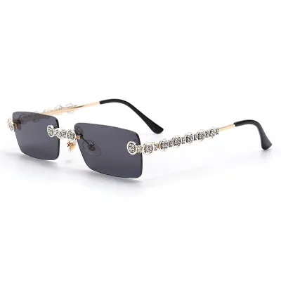 Fashion Rimless Rhinestone Decoration Sunglasses Metal Frame Square