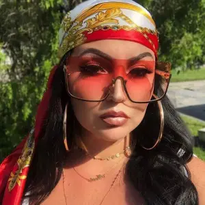 Fashion Big Frame One-piece Metal Sunglasses