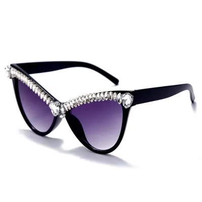 Fashion Cat Eye Rhinestone Decoration Sunglasses