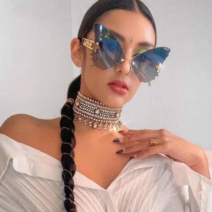 Unique Butterfly Shape Letter Temple Design Women's Sunglasses