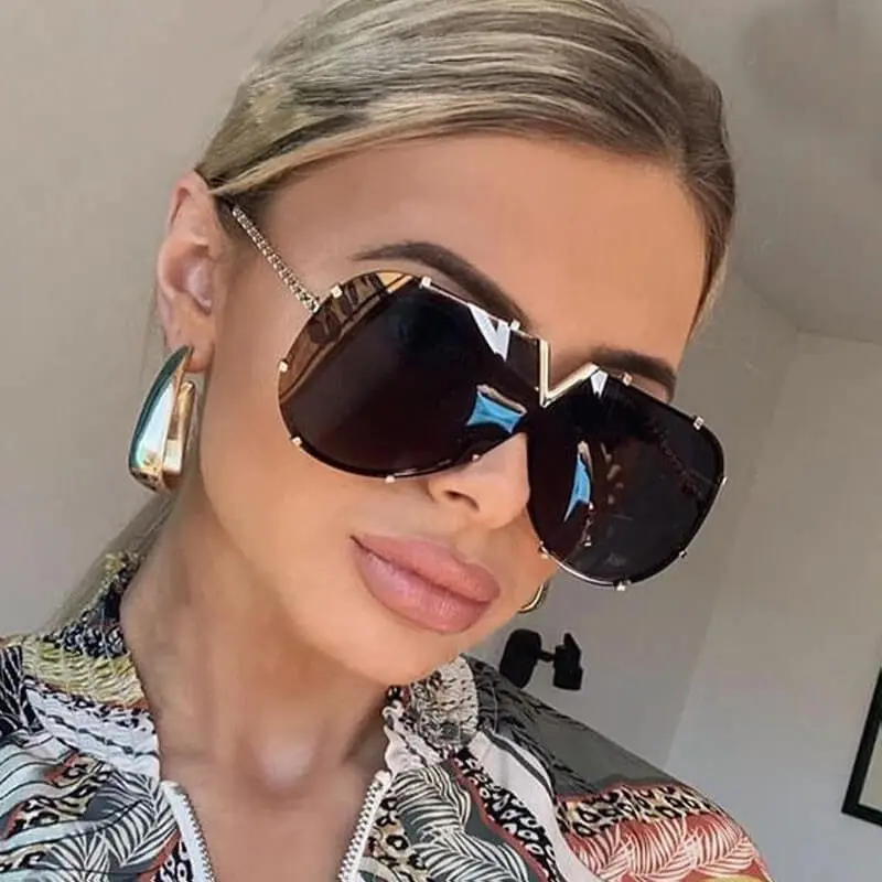 Fashion Big Frame Special-shaped Mirror One-piece Design Sunglasses for Women