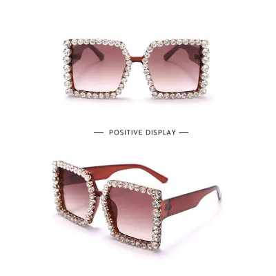 Retro Big Frame Design Rhinestone Decorative Sunglasses