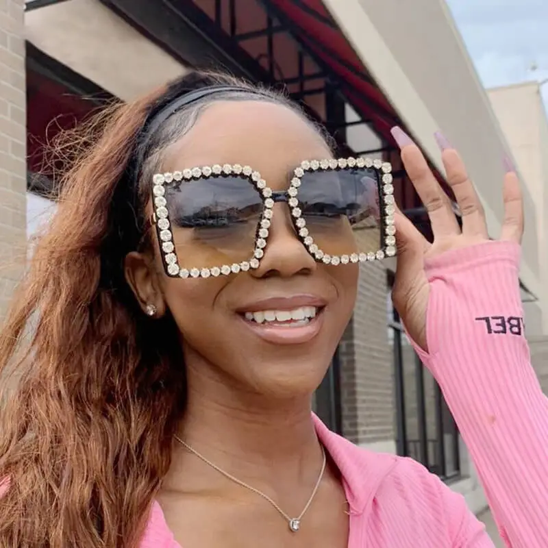 Retro Big Frame Design Rhinestone Decorative Sunglasses