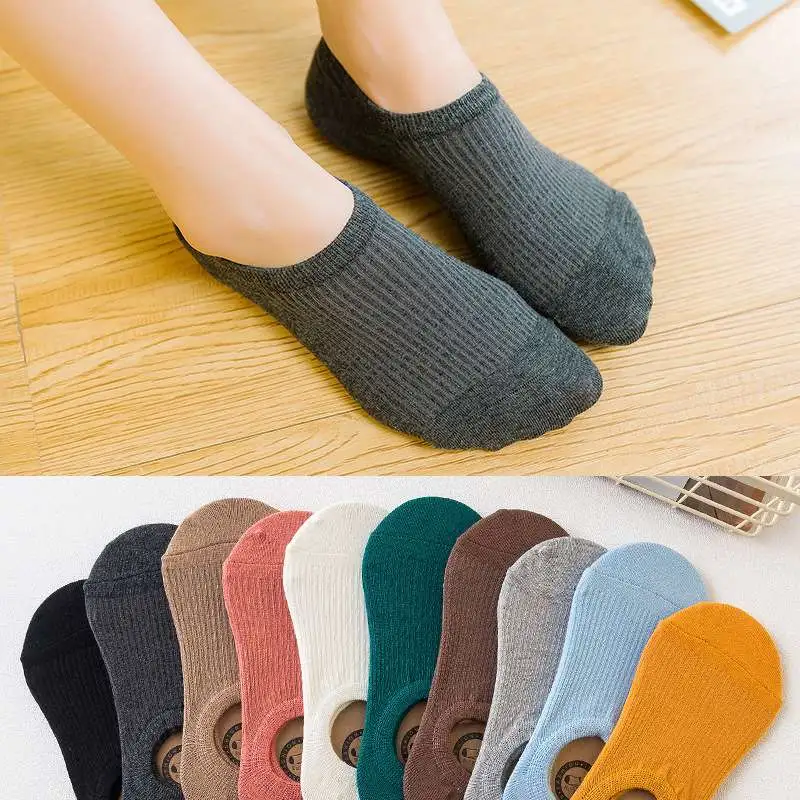 Women Solid Color Stripe Pattern Shallow Socks Cotton Leisure