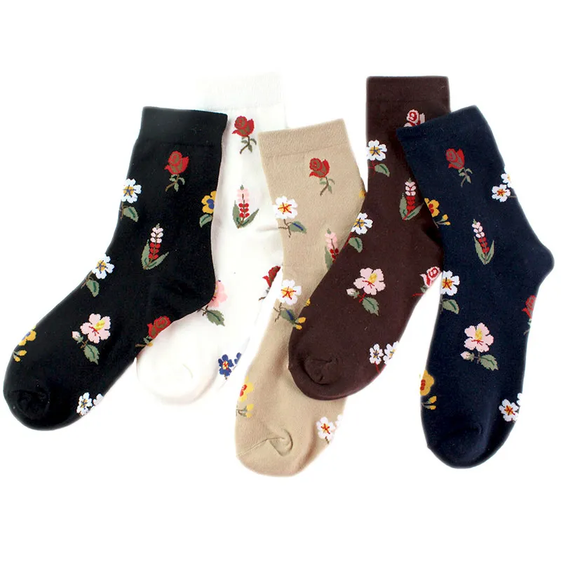 Fashion Flower Pattern Mid-Calf Cotton Socks for Women