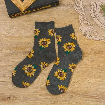 Retro Sunflower Rose Pattern Breathable Cotton Socks
