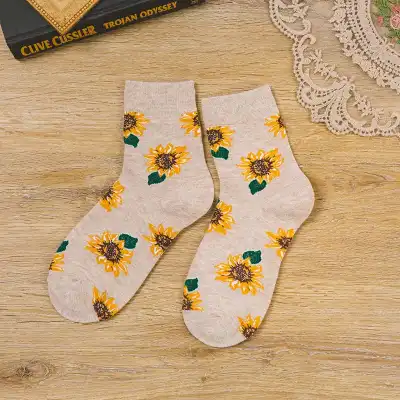 Retro Sunflower Rose Pattern Breathable Cotton Socks