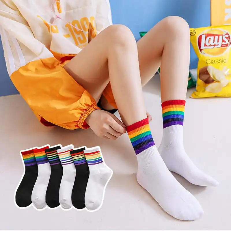 Women's Fashion Color Striped Breathable Cotton Knee High Socks