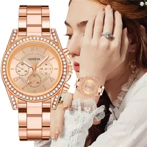 Women Fashion Three Eyes Design Alloy Band Quartz Watch
