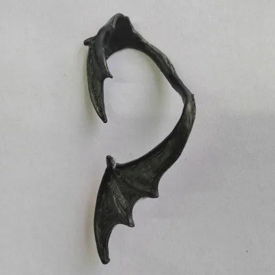 Women Halloween Bat Wing Shape One-piece Ear Clip Jewelry Earrings
