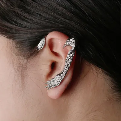 Women Halloween Bat Wing Shape One-piece Ear Clip Jewelry Earrings
