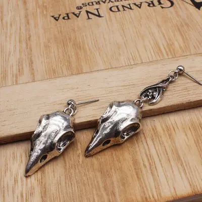 Gothic Unisex Halloween Crow Head Dangle Earrings