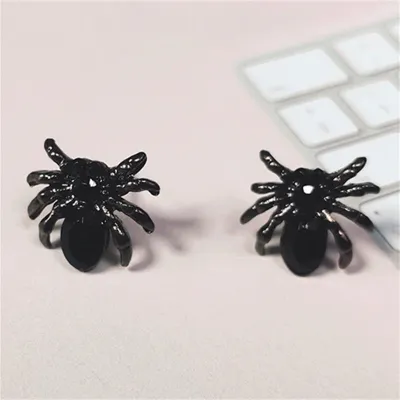 Women Halloween Rhinestone Spider Stud Earrings