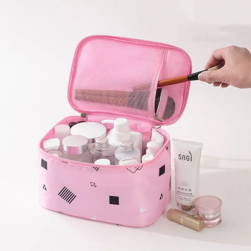 Woman Fashion Geometric Print Waterproof Cosmetic Bag European Style