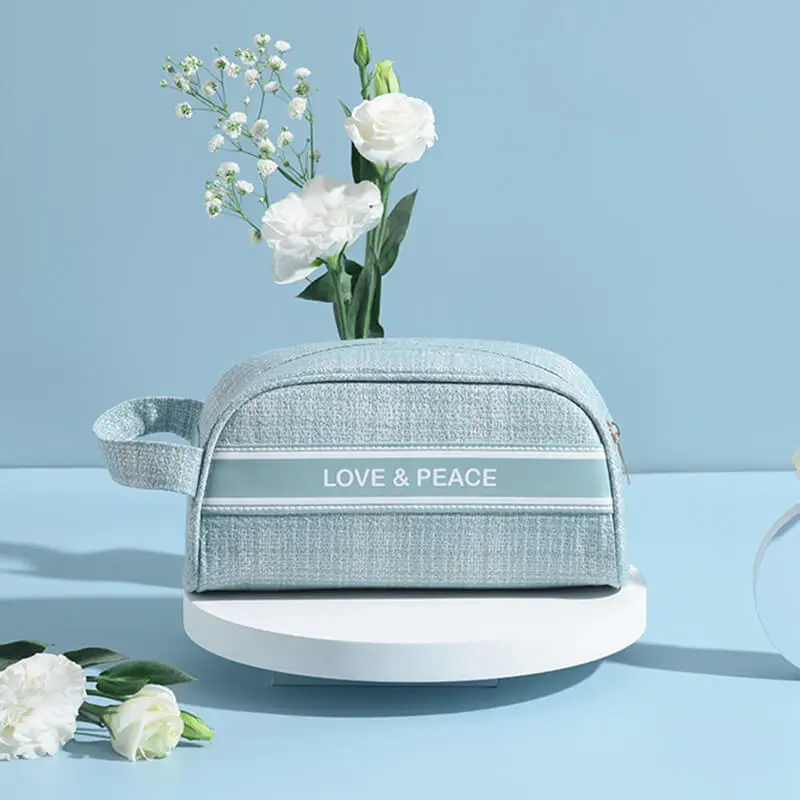 Women Chic Letter Printed Multifunction Travel Cosmetic Bag With Plaid Pattern
