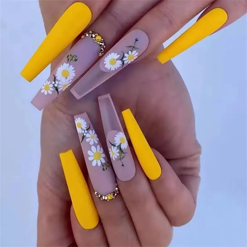 Women Fashion Flower Pattern False Nails 24pcs Press on Nails