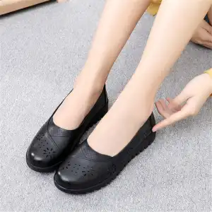 Size:4.5-10 Women Casual Slip On Hollow Out Carving Genuine Leather Loafers