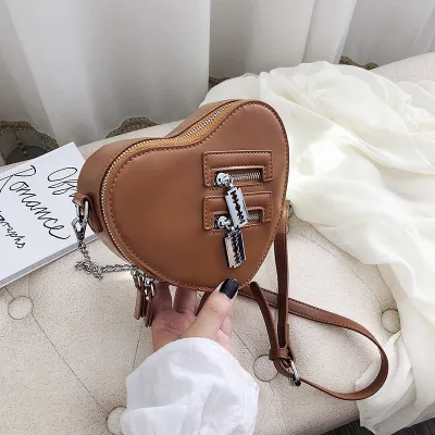 Women Heart Shape Metal Chain Mini Crossbody Bag Fringed Messenger