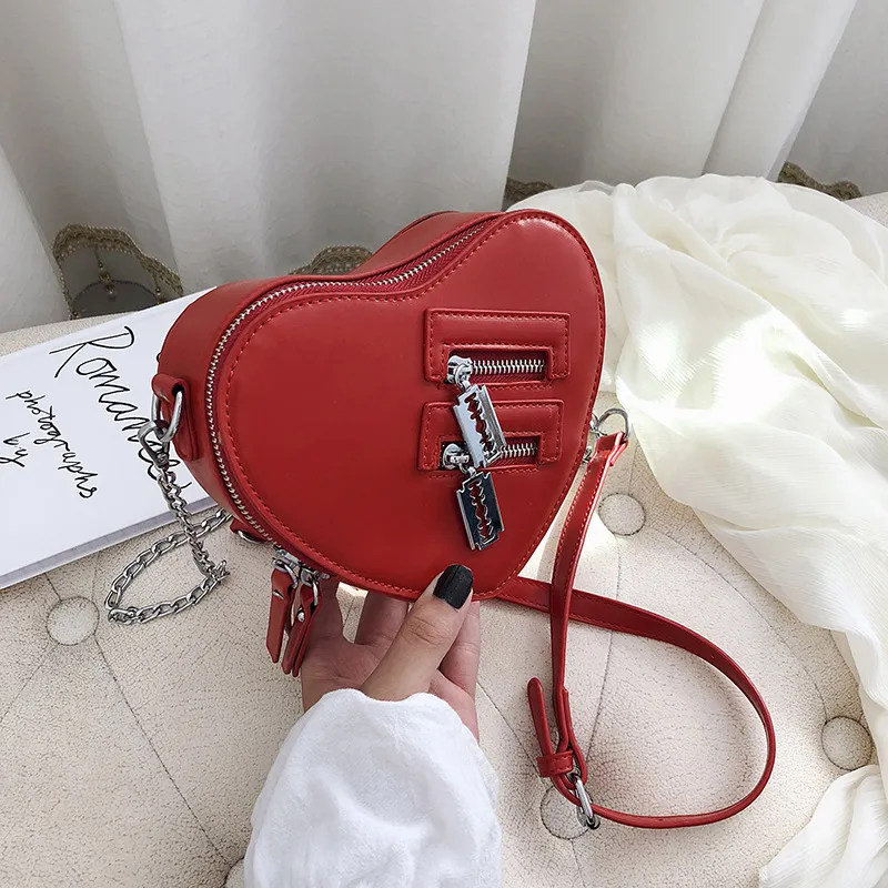 Women Heart Shape Metal Chain Mini Crossbody Bag Fringed Messenger