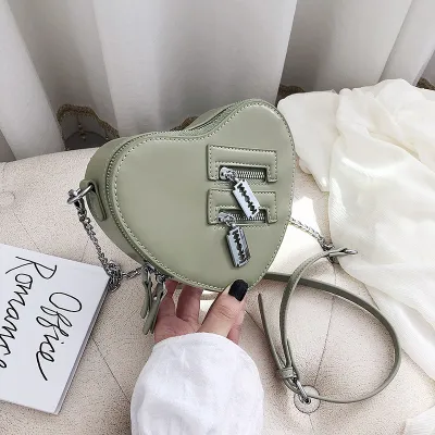 Women Heart Shape Metal Chain Mini Crossbody Bag Fringed Messenger