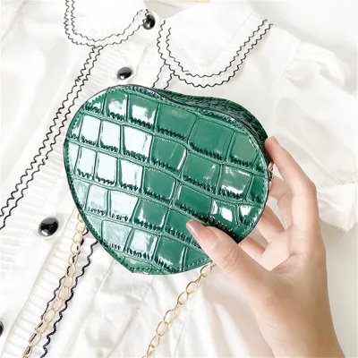 Women Fashion Solid Color Heart Shape Crocodile Pattern Crossbody Bag