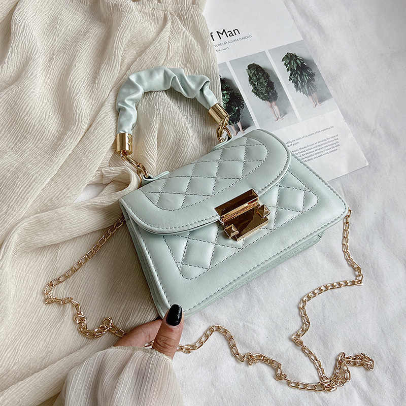 Wholesale Women Simple PU Leather Metal Chain Crossbody Flap