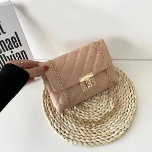 Women Simple Style Solid Color PU Lock Mini Crossbody Bag with Chain